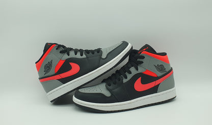 *LIKE NEW* 2020 Nike Air Jordan 1 Mid 'Pink Shadow' UK 7 / EUR 41