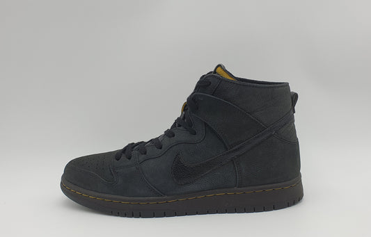 2018 Nike Dunk High SB Deconstructed Doc Martens UK 9 / EUR 44