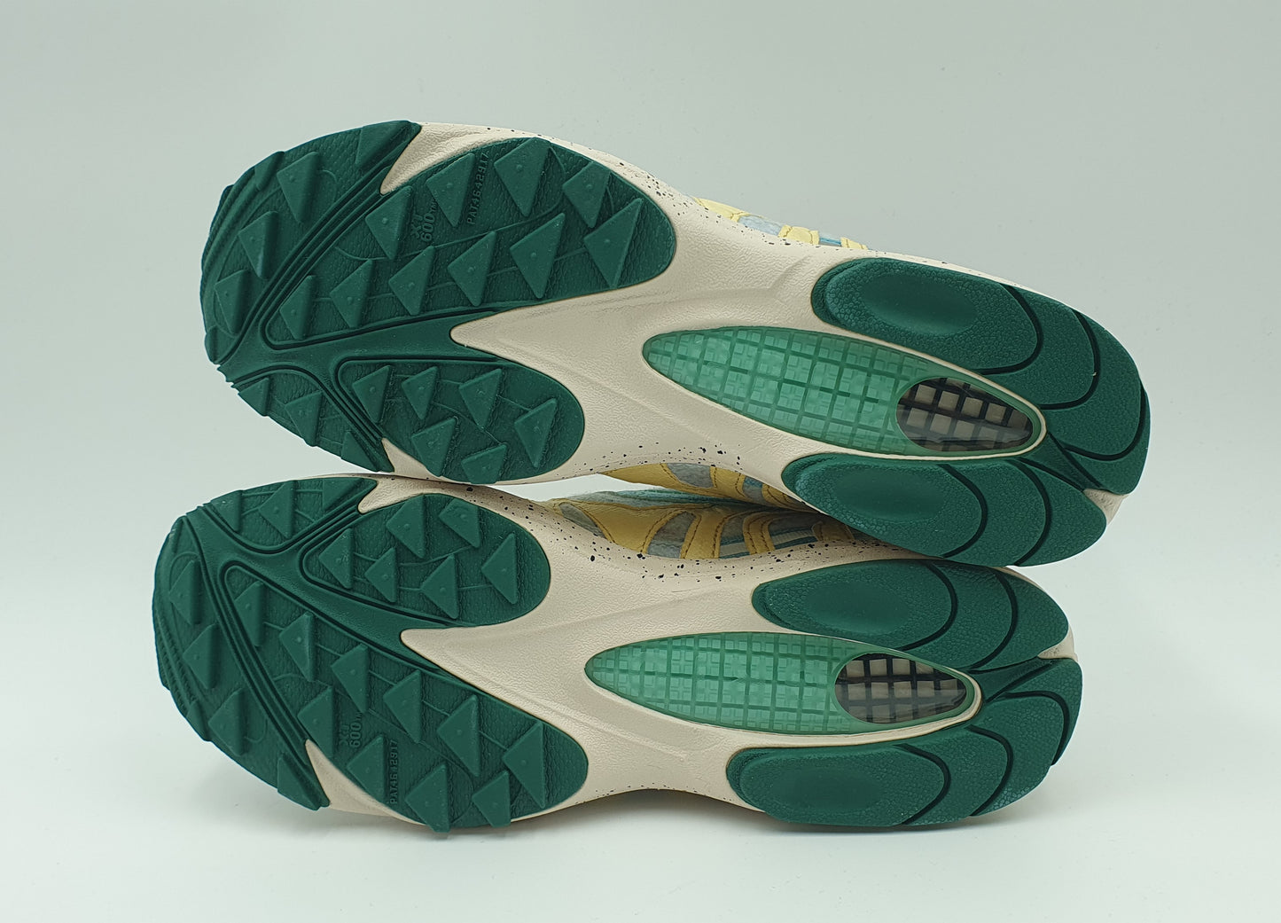 *NEU* Saucony Grid Azura 2000 Sample Gr. UK 8 / EUR 42,5 #3