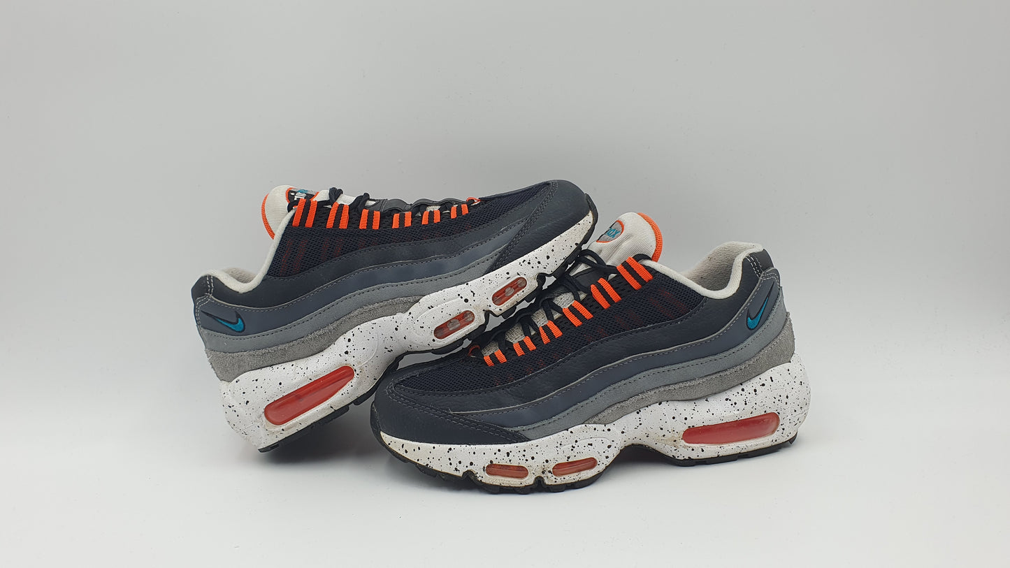 2020 Nike Air Max 95 Recraft Gr. UK 4,5 / EUR 37,5