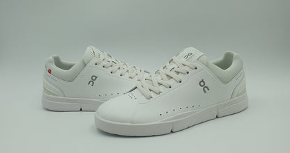*NEU* On Running The Roger Advantage Weiß Gr. UK 10,5 / EUR 45