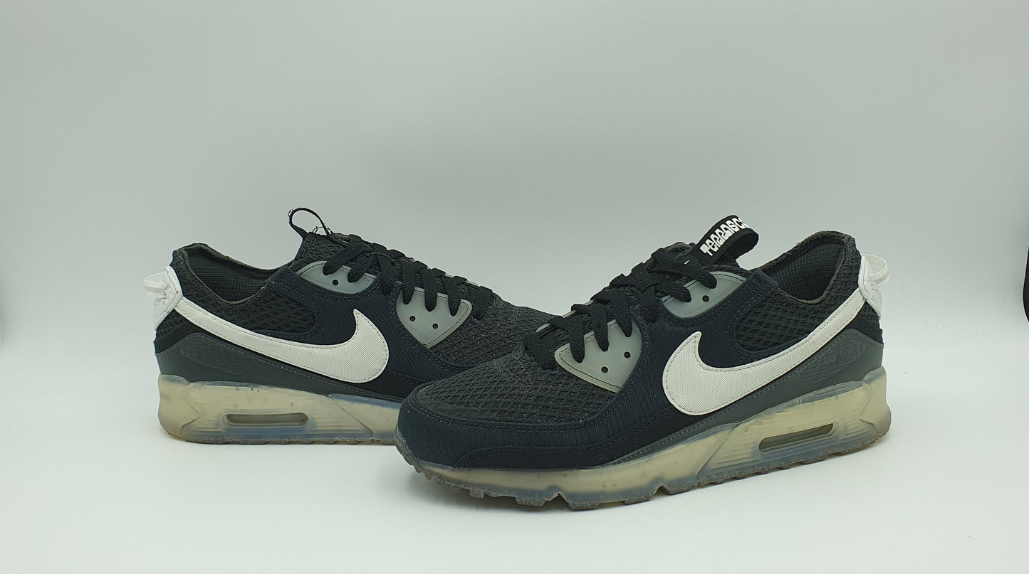 *TOP* 2022 Nike Air Max Terrascape 90 Schwarz-Weiß Gr. UK 10 / EUR 45
