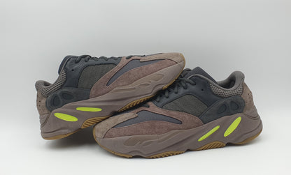 *TOP* 2018 Adidas Yeezy Boost 700 'Mauve' Gr. UK 12 / EUR 47 1/3