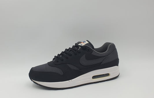 *LIKE NEW* 2017 Nike Air Max 1 'Satin Pack' Black UK 9 / EUR 44