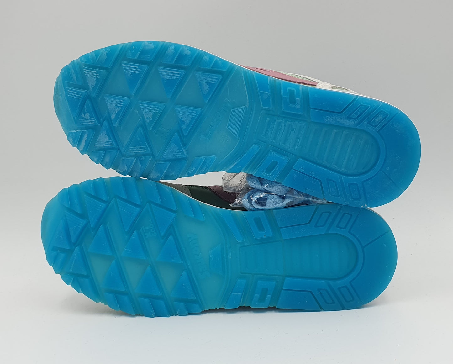 *NEU* 2023 Saucony Shadow 5000 Sample 'Galapagos' Gr. UK 8 / EUR 42,5