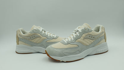 *LIKE NEW* 2022 Saucony 3D Grid Hurricane UK 8 / EUR 42.5