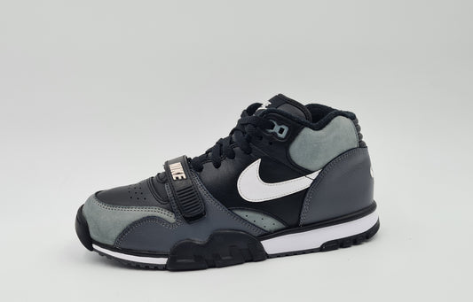 *VGC* 2022 Nike Air Trainer 1 Black UK 7 / EUR 41
