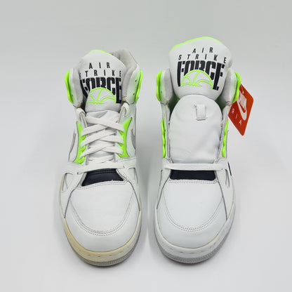 *NEU* Vintage 1990 Nike Air Strike Force UK 9,5 / EUR 44,5