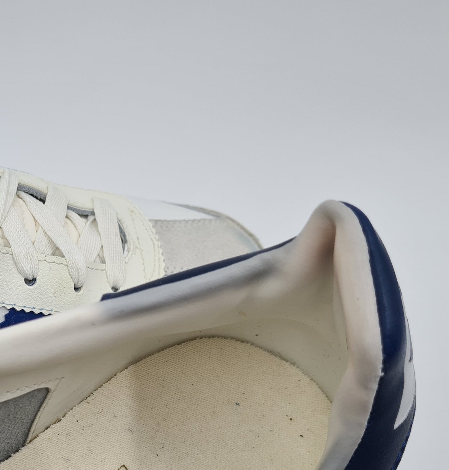 *NEW* Vintage 1994 Adidas Kegler Super Retro UK 9 / EUR 43 1/3