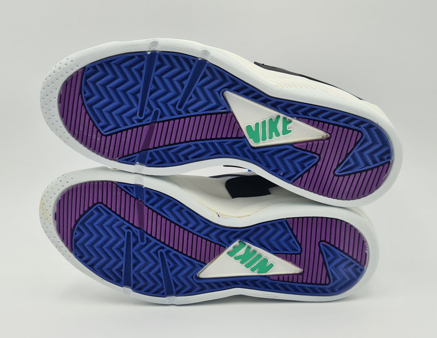 *BNIB* Vintage 1992 Nike Air Flight Huarache UK 9,5 / EUR 44,5
