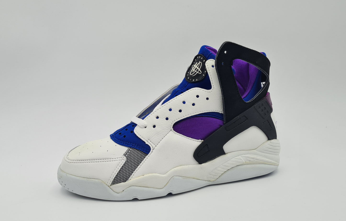 *NEW* Vintage 1992 Nike Air Flight Huarache UK 8.5 / EUR 43