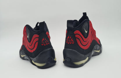 *NEU* Vintage 1997 Nike Air Bakin Varsity Red Tim Hardaway UK 9,5 / EUR 44,5