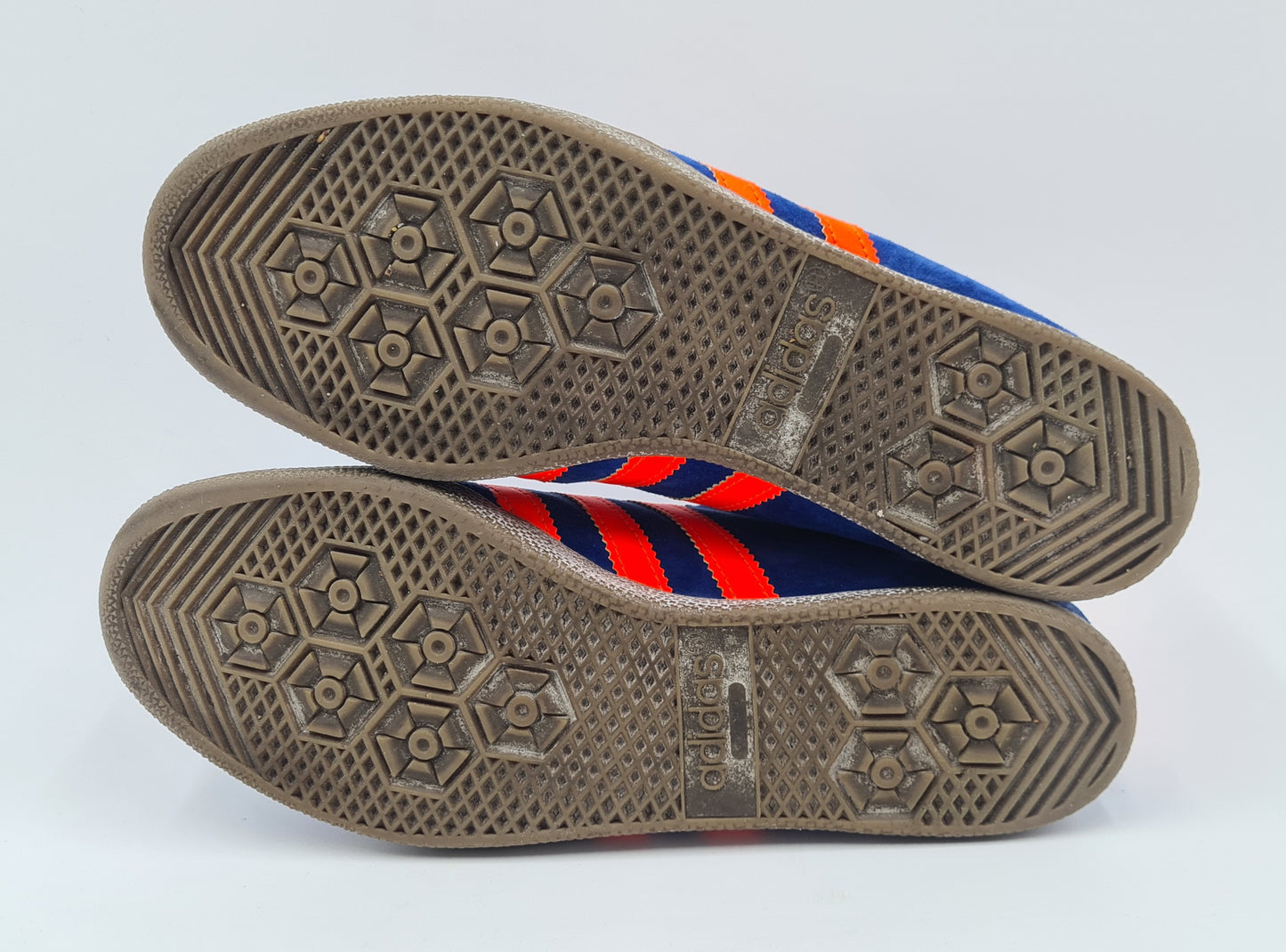 *Good condition* 2008 Adidas Dublin Retro UK 8 / EUR 42