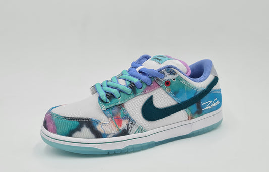 *BNIB* Nike SB Dunk Low X Futura Laboratories Bleached Aqua Size UK 6.5 / EUR 40.5