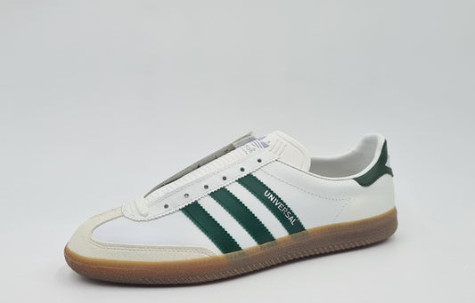 *BNIB* Vintage 1980s Adidas Universal with green stripes UK 9.5 / EUR 44