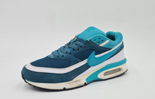 *VGC 2022 Nike Air Max Classic BW Marina Size UK 8.5 / EUR 43