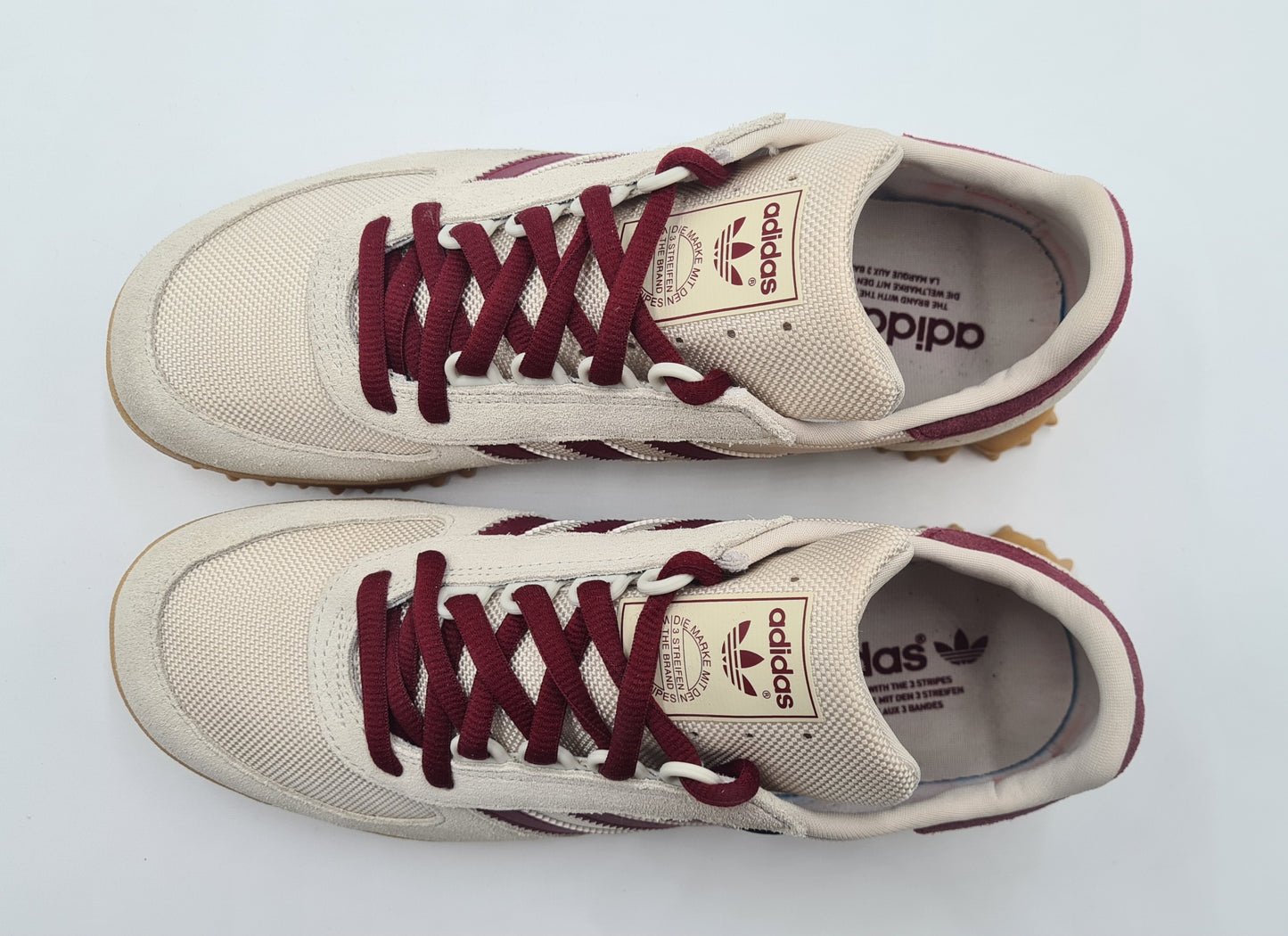 *VGC* 2023 Adidas Marathon TR Cordura Beige / Red UK 9 / EUR 43 1/3