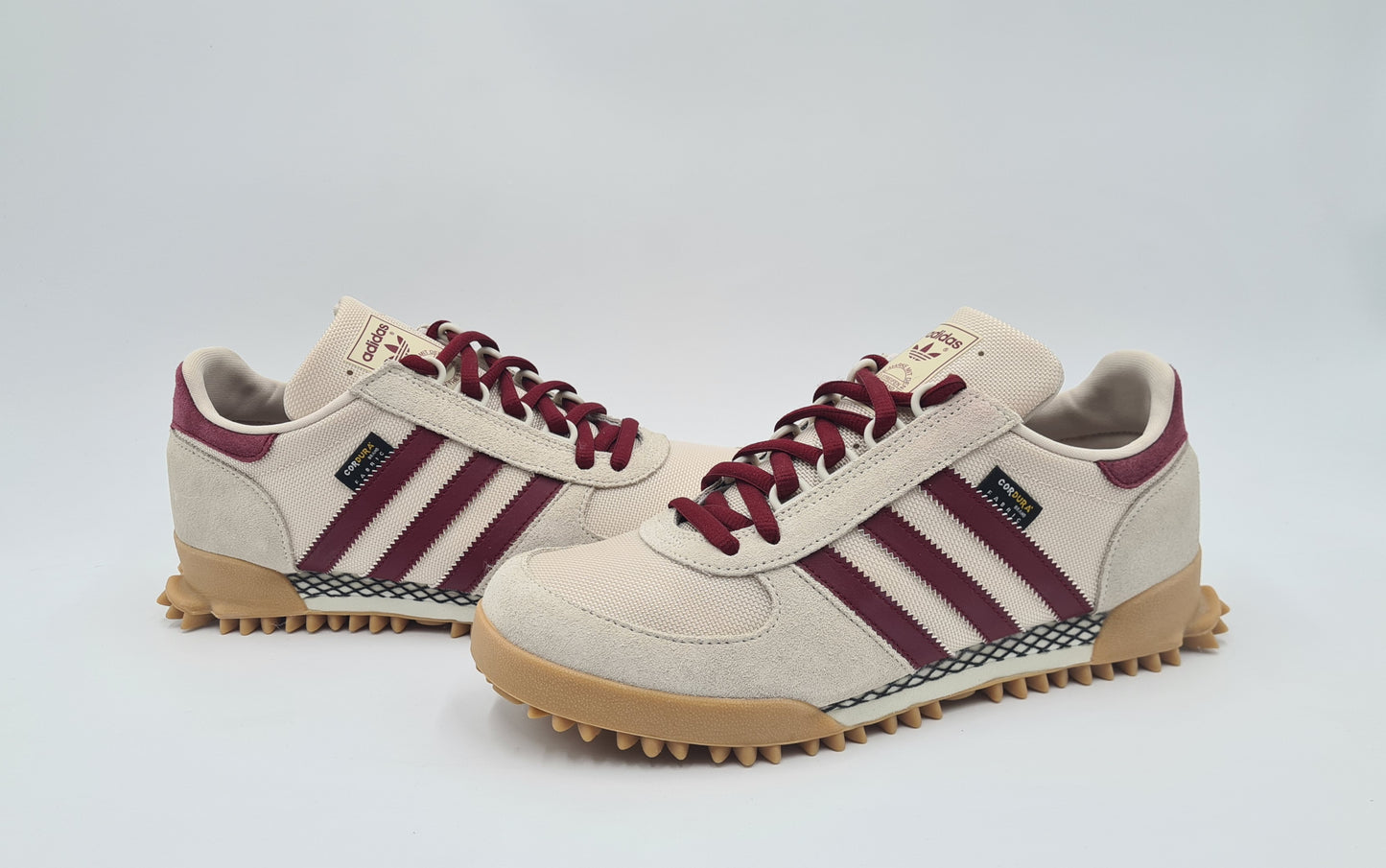 *VGC* 2023 Adidas Marathon TR Cordura Beige / Red UK 9 / EUR 43 1/3