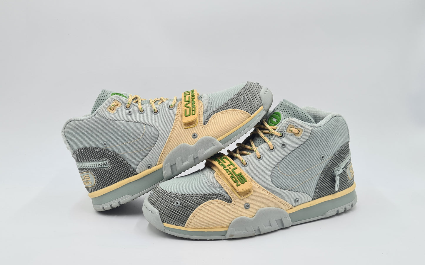 *TOP* 2021 Nike Air Trainer 1 SP Travis Scott 'Grey Haze' Gr. UK 9 / EUR 44