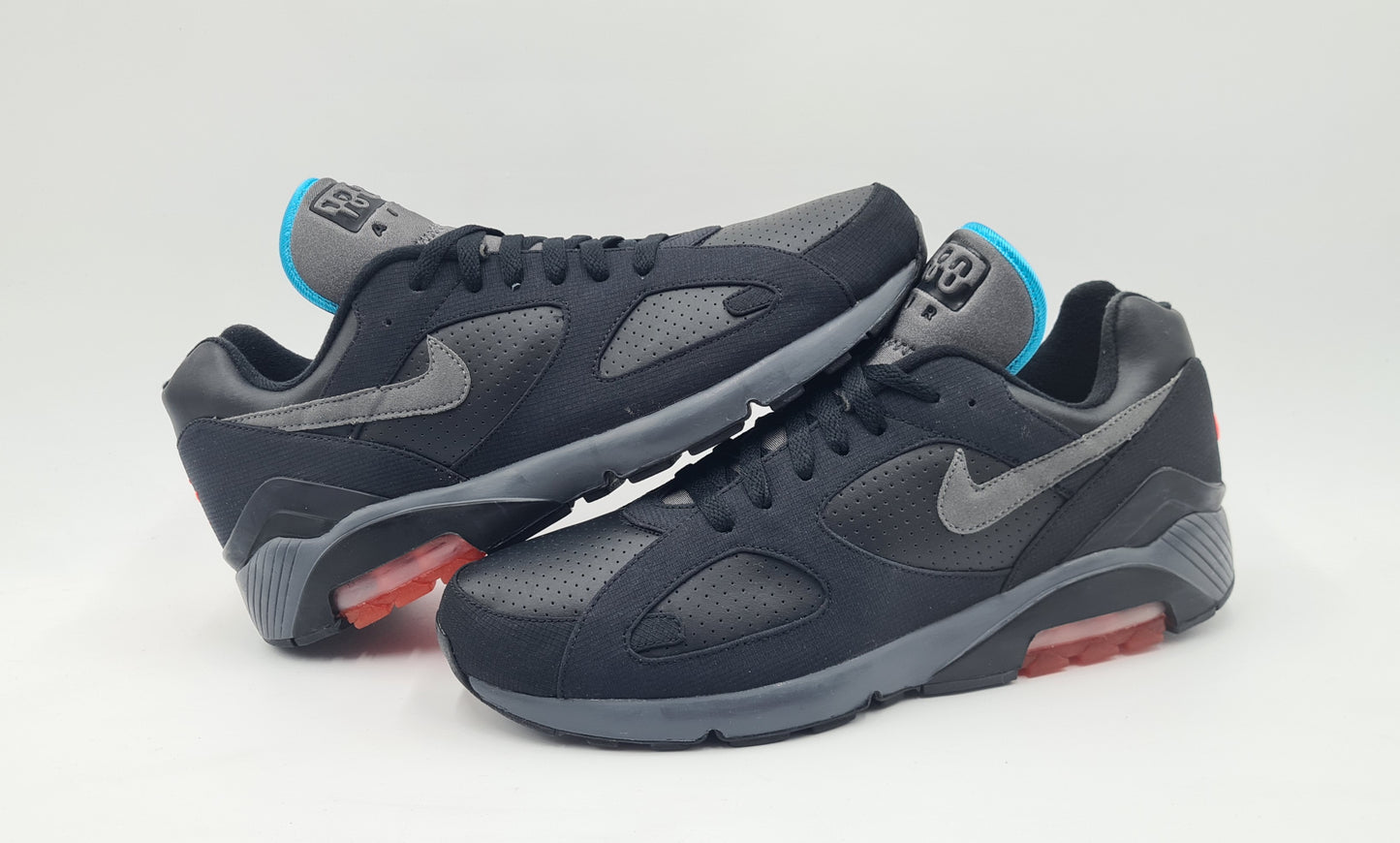 *NEU* 2010 Nike Air 180 Schwarz Gr. UK 10,5 / EUR 45,5