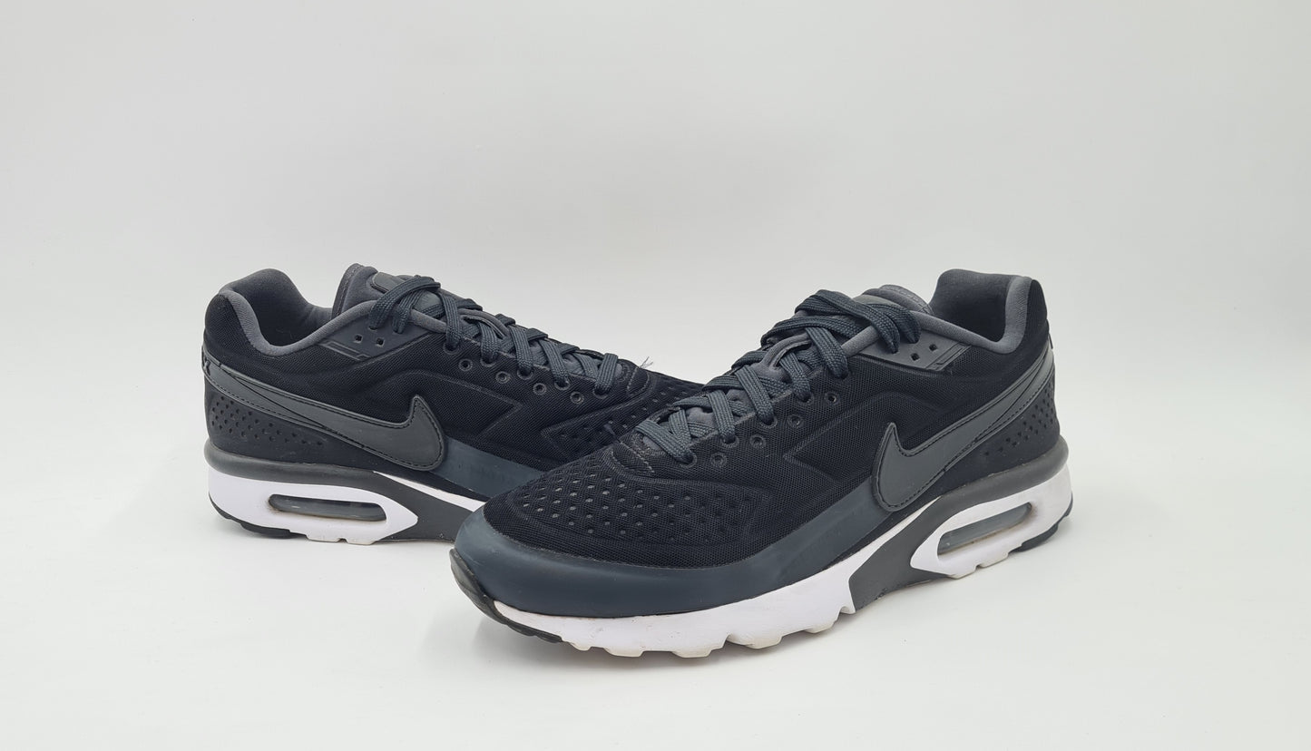 2016 Nike Air Classic BW Ultra SE Schwarz Gr. UK 8 / EUR 42,5