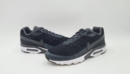 2016 Nike Air Classic BW Ultra SE Schwarz Gr. UK 8 / EUR 42,5