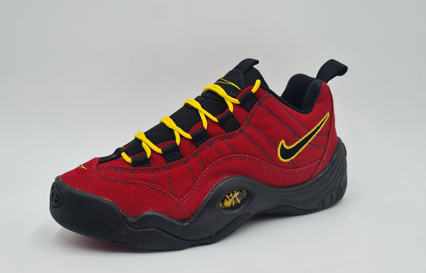 *NEU* Vintage 1996 Nike Air B-Que UK 11 / EUR 46