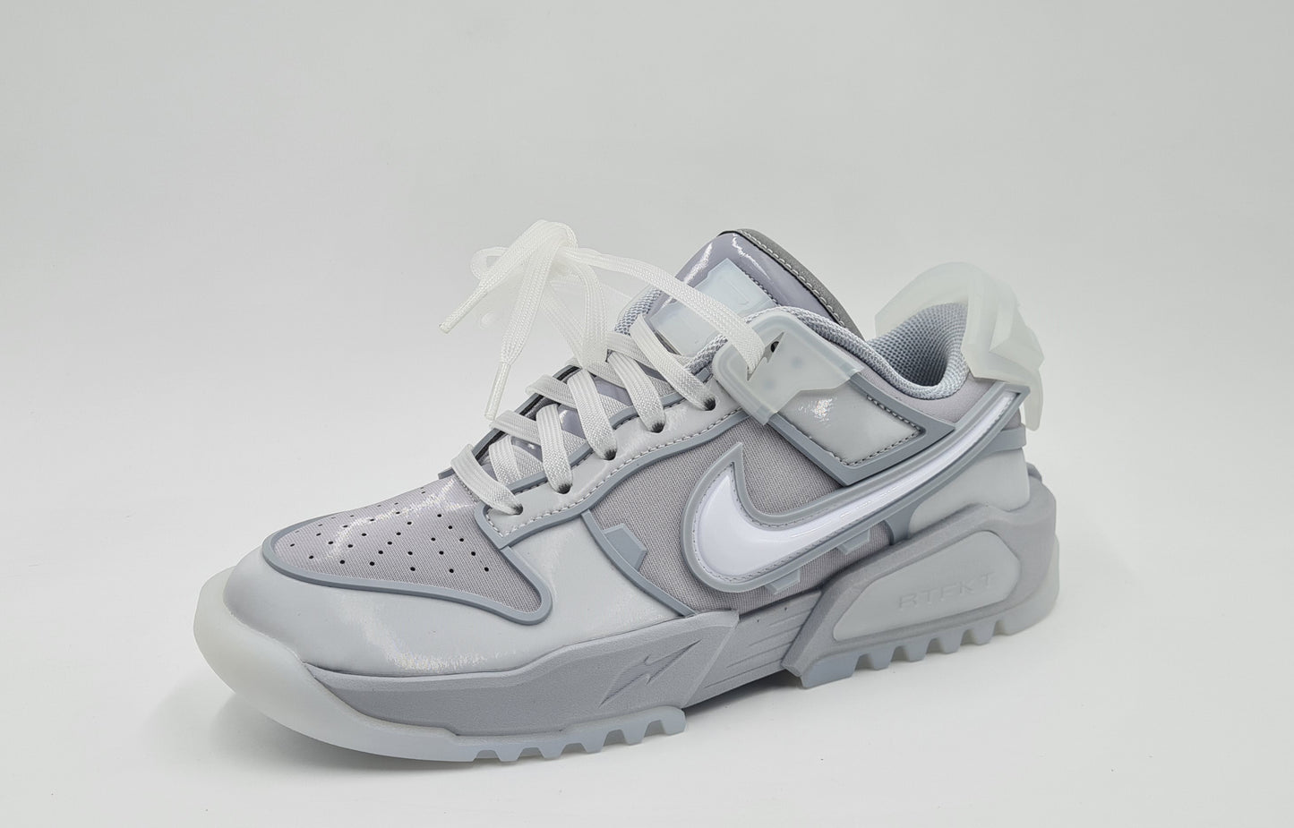 *NEU* RTFKT x Nike Dunk Low Genesis 'Ghost' UK 8,5 / EUR 43