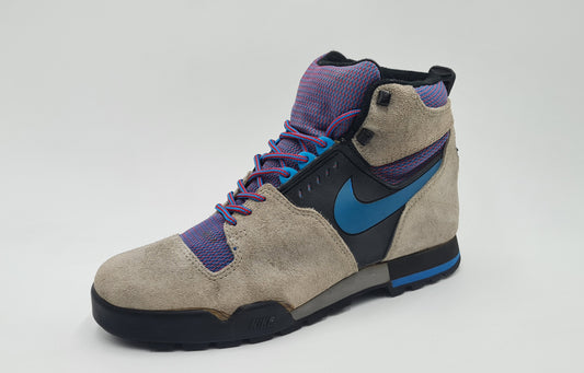 *NEU* Vintage 1987 Nike Lava High UK 9 / US 10 / EUR 44