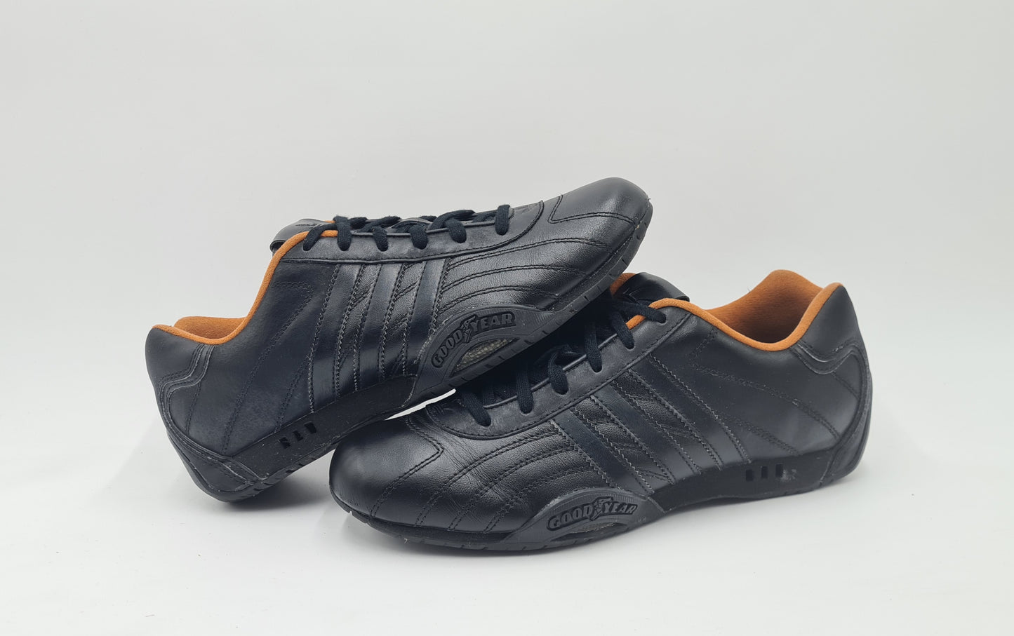 *TOP* 2012 Adidas Adi Racer Low Good Year schwarz orange Gr. UK 7,5 / EUR 41 1/3