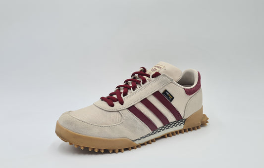 *VGC* 2023 Adidas Marathon TR Cordura Beige / Red UK 9.5 / EUR 44