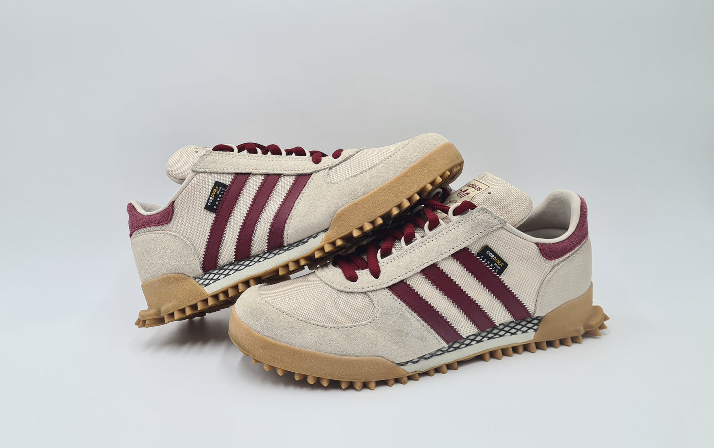 *VGC* 2023 Adidas Marathon TR Cordura Beige / Red UK 9.5 / EUR 44