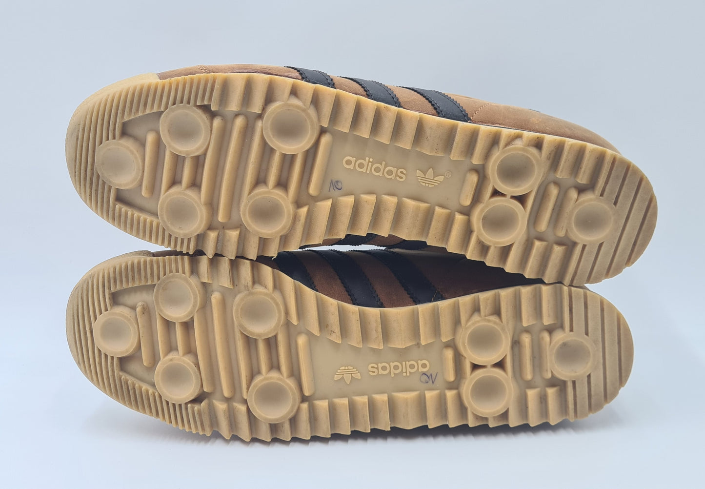 *LIKE NEW* 2011 Adidas Rom Retro Brown UK 10 / EUR 44 2/3