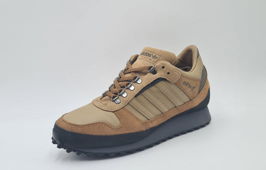 *LIKE NEW* 2022 Adidas Hiaven Spzl UK 9 / EUR 43 1/3