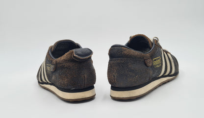 Vintage 2011 Adidas Chile 62 Retro Brown UK 8 / EUR 42