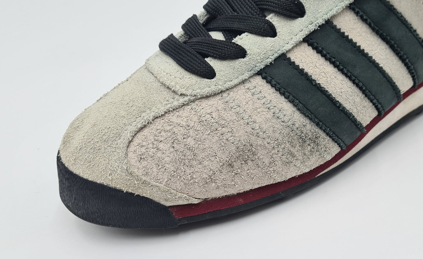 Vintage 2009 Adidas Chile 62 Retro Gray UK 8 / EUR 42