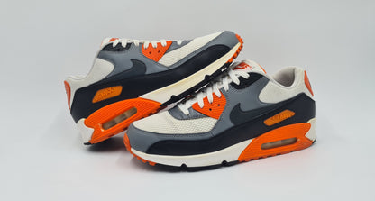 *GUTER ZUSTAND* 2015 Nike Air Max 90 Essential Gr. UK 10,5 / EUR 45,5