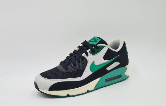 *VGC* 2016 Nike Air Max 90 Essential 'Stadium Green' UK 8.5 / EUR 43