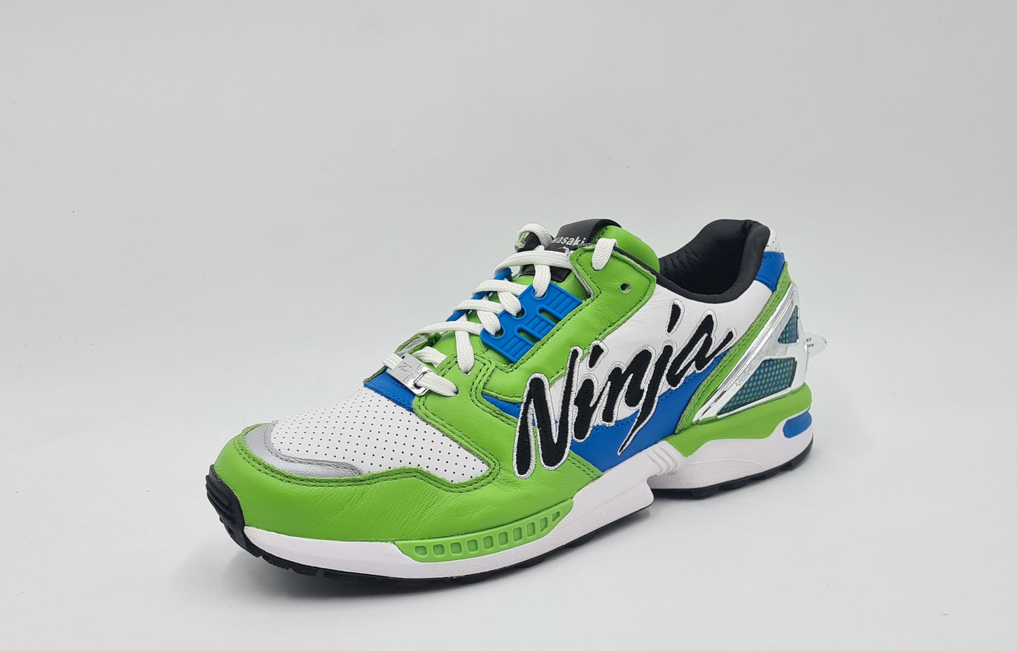 *NEW* 2021 Adidas ZX 8000 Kawasaki Ninja UK 9 / EUR 43 1/3