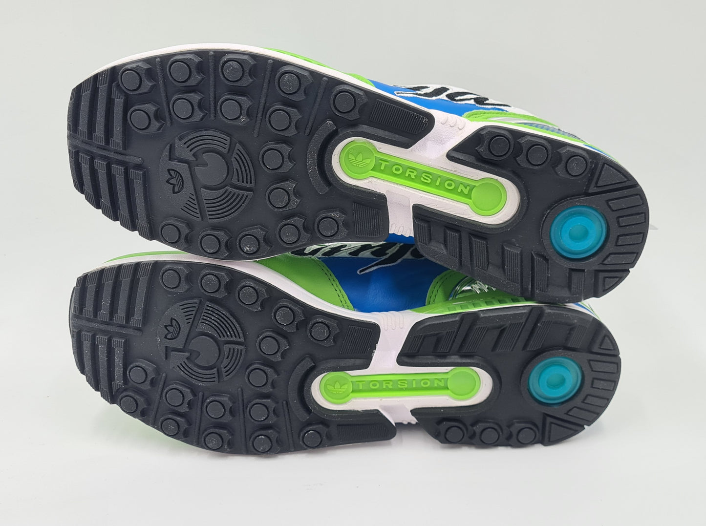 *NEW* 2021 Adidas ZX 8000 Kawasaki Ninja UK 9 / EUR 43 1/3