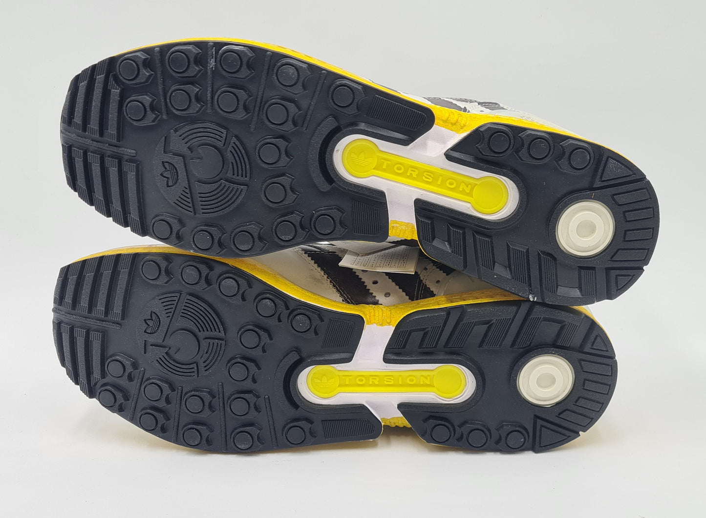*NEW* 2020 Adidas ZX 8000 Superstar UK 10.5 / EUR 45 1/3