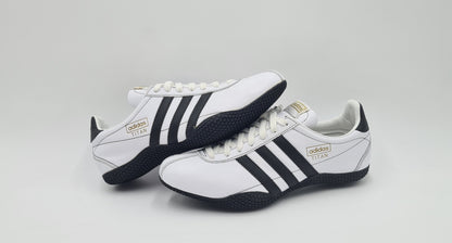 *NEW* 2004 Adidas Titan Retro White UK 9 / EUR 43 1/3