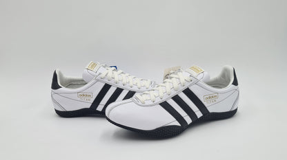 *NEW* 2004 Adidas Titan Retro White UK 9 / EUR 43 1/3