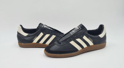 *LIKE NEW* Vintage 1980s Adidas Samba Made in Yugoslavia UK 8 / EUR 42