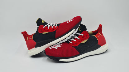 *NEU* 2018 Adidas HU Solar Pharell Williams CNY Gr. UK 9,5 / EUR 44