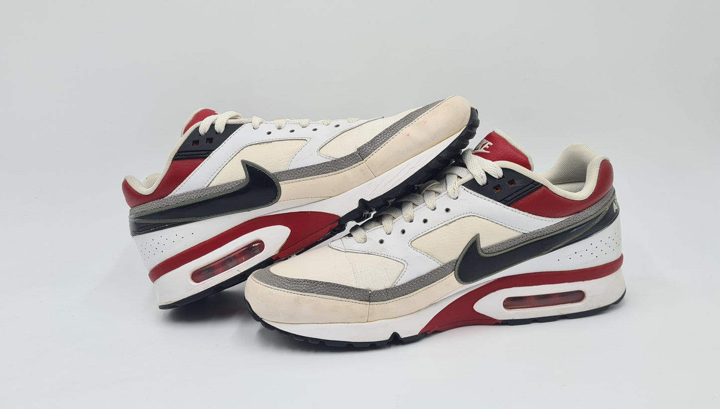 *Guter Zustand* 2012 Nike Air Max Classic BW Gr. UK 9 / EUR 44