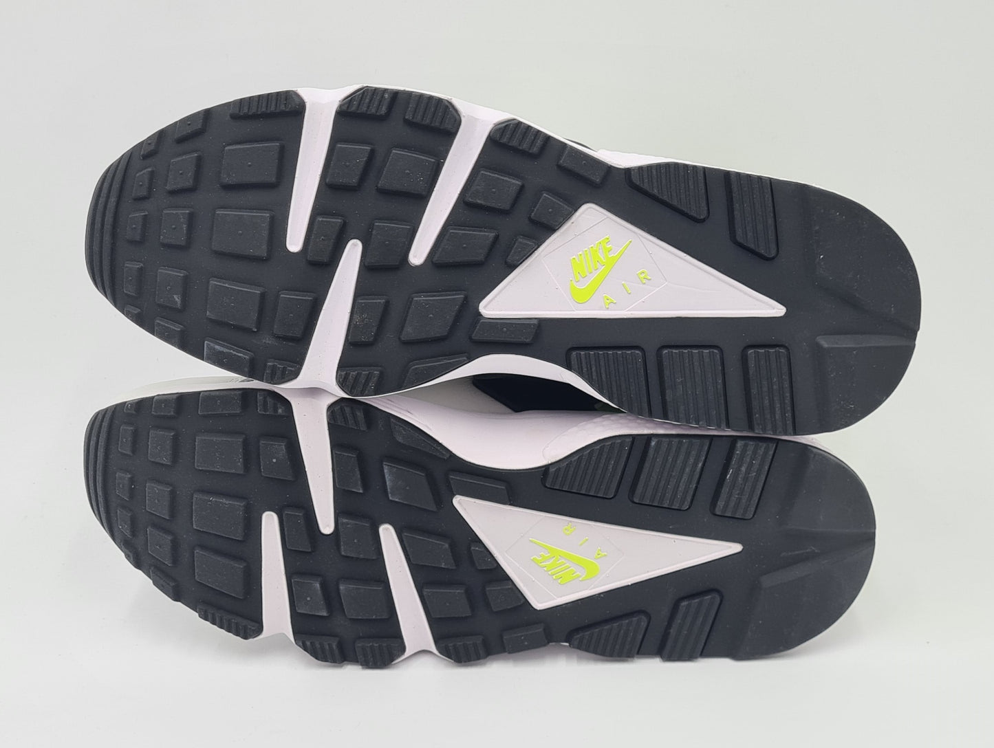 *WIE NEU* 2021 Nike Air Huarache Run Neon Gelb Magenta UK 10 / EUR 45