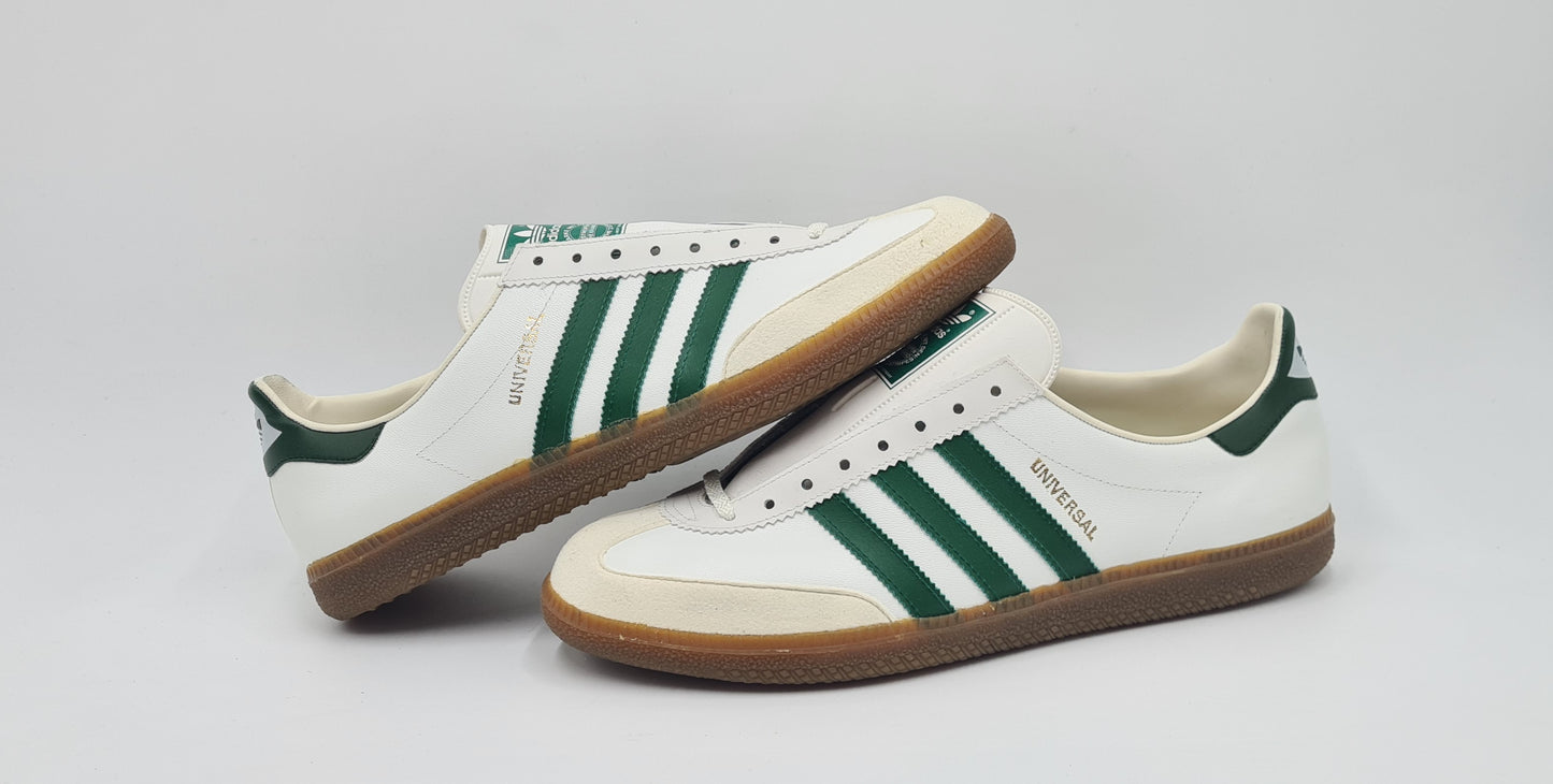 *NEU* Vintage 1980er Adidas Universal mit grünen Streifen UK 11,5 / EUR 46 2/3