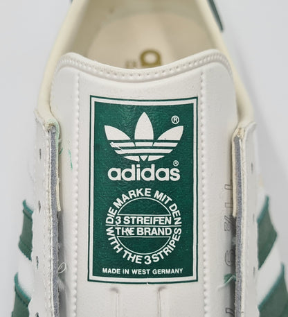 *NEU* Vintage 1980er Adidas Universal mit grünen Streifen UK 11,5 / EUR 46 2/3
