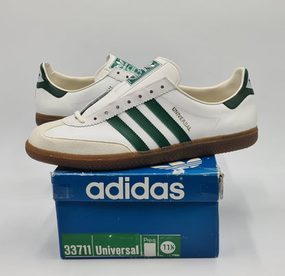 *NEU* Vintage 1980er Adidas Universal mit grünen Streifen UK 11,5 / EUR 46 2/3